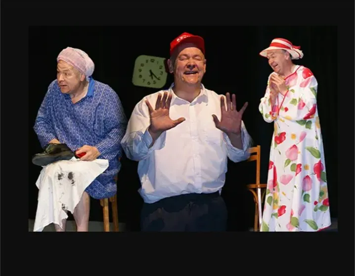 La Chaise Rouge: Spectacle Samedi en huit.