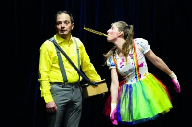 La Chaise Rouge: Spectacle 